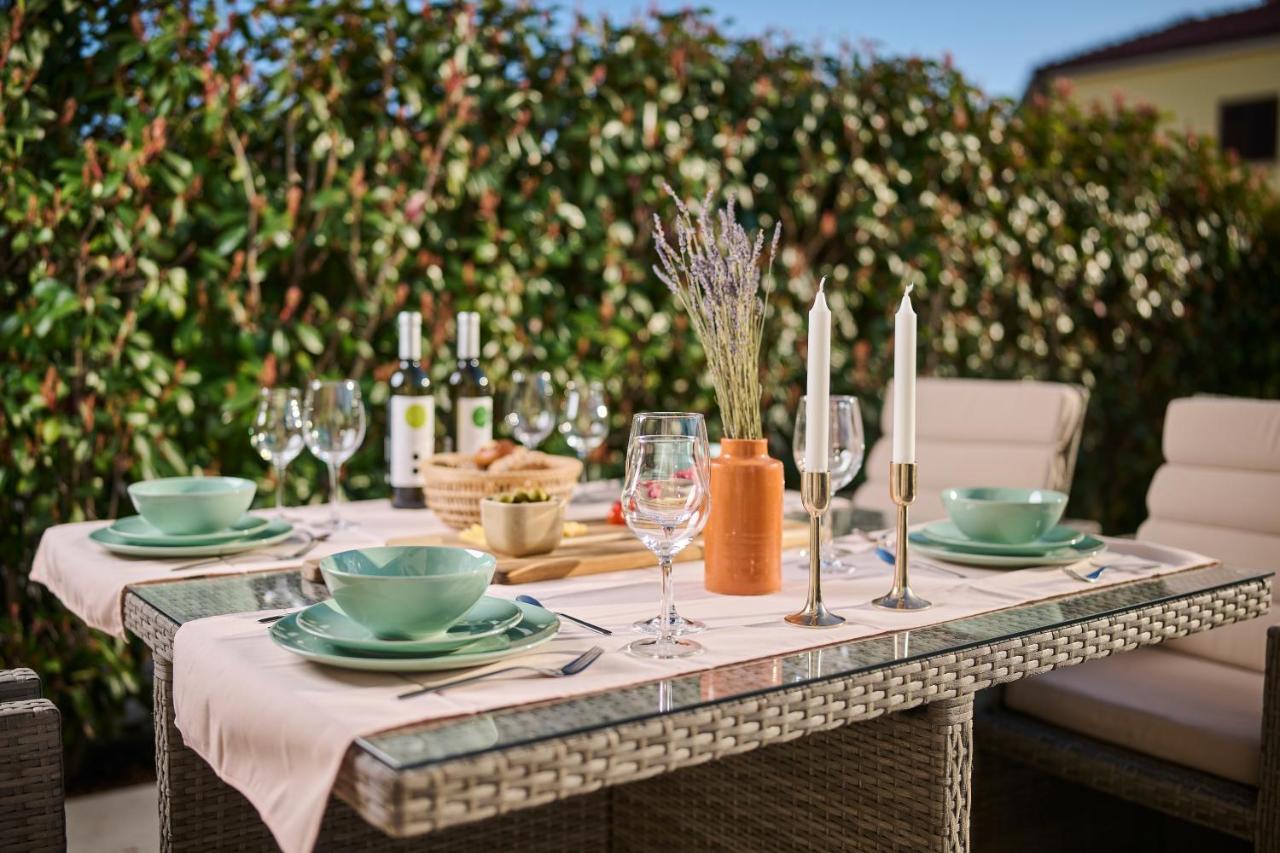 Spada Brand New Apartment With Garden 3 Min From Beach! Porec Luaran gambar